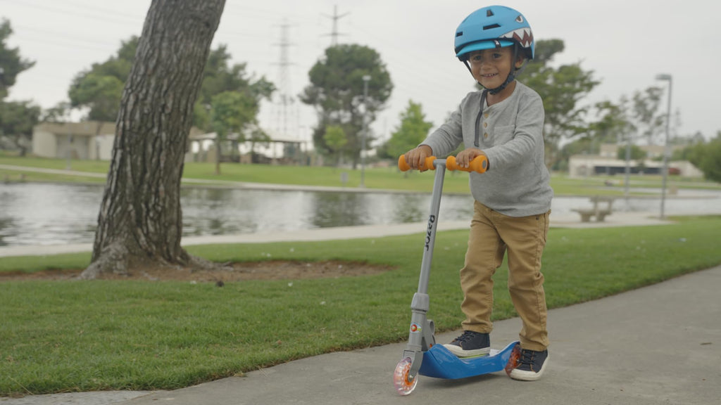 Folding Kiddie Kick Scooter I710