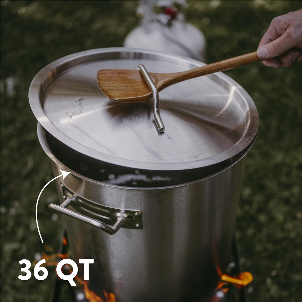 Stainless Steel 36qt Stockpot with Basket and Lid J766